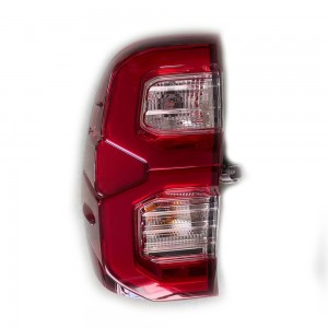 Hilux Revo tail lamps11
